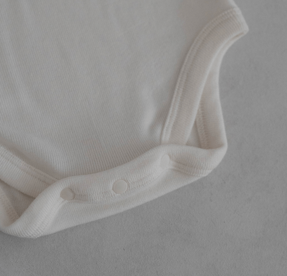 longsleeve bodysuit - beige "tom" - Peekaboo - 