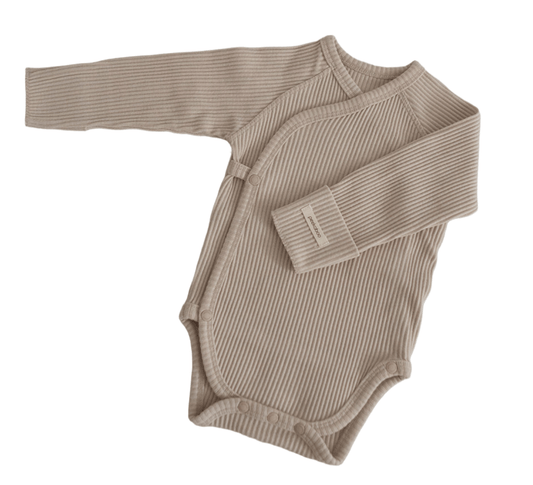 longsleeve ribbed onesie w.caps - daon beige - Peekaboo - One - piece