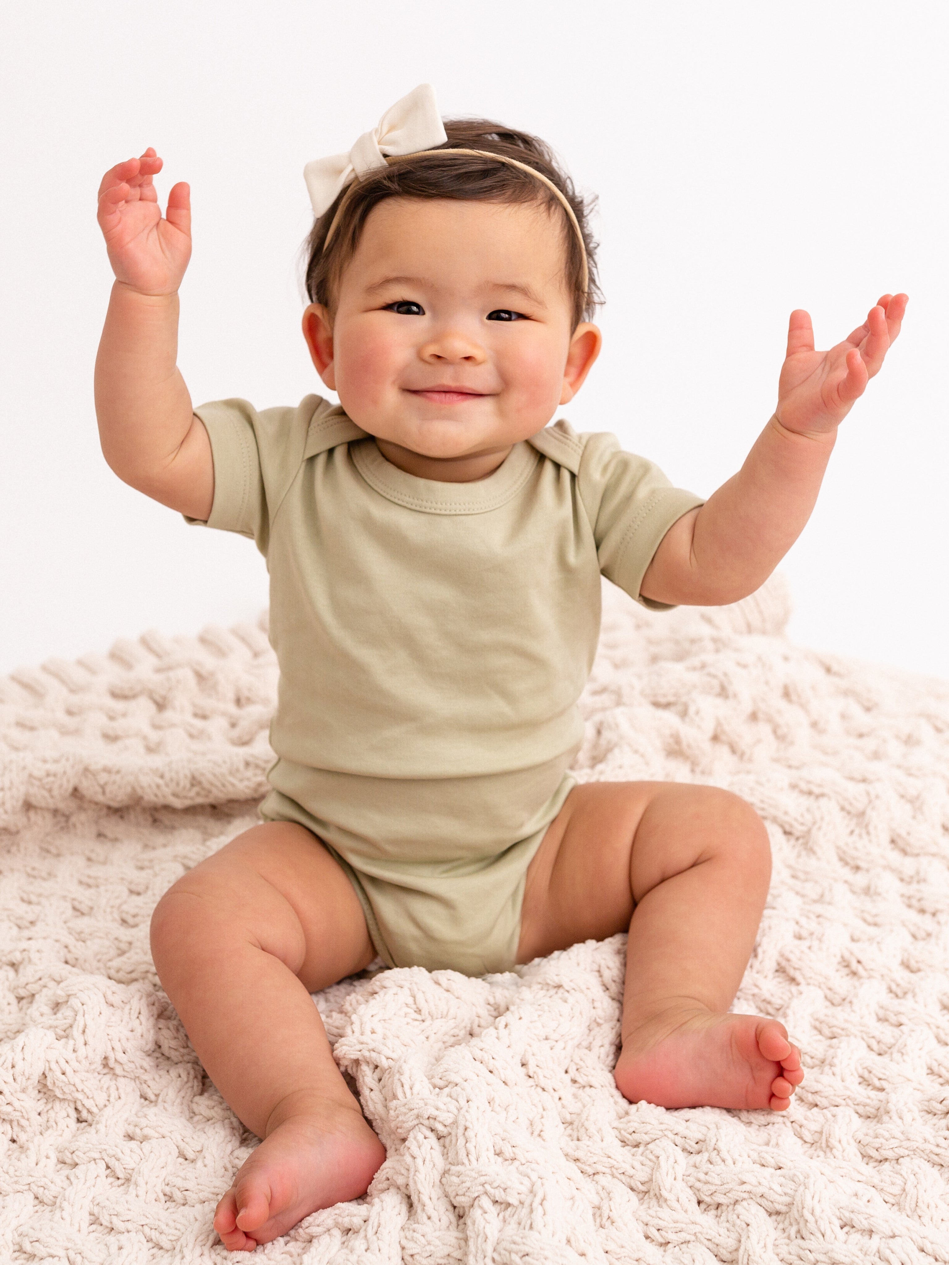short sleeve bodysuit - sage "classic" - Colored Organics - 